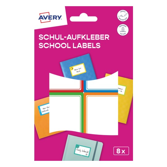 Imaginea afișează etichete școlare Avery în diverse culori, cu exemple de caiete etichetate pe un fundal roz aprins.