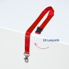 Imaginea arată un șnur roșu cu un clips și o cataramă de plastic, așezat pe o suprafață albă. Există o etichetă pe care scrie '10 Lanyarduri'.